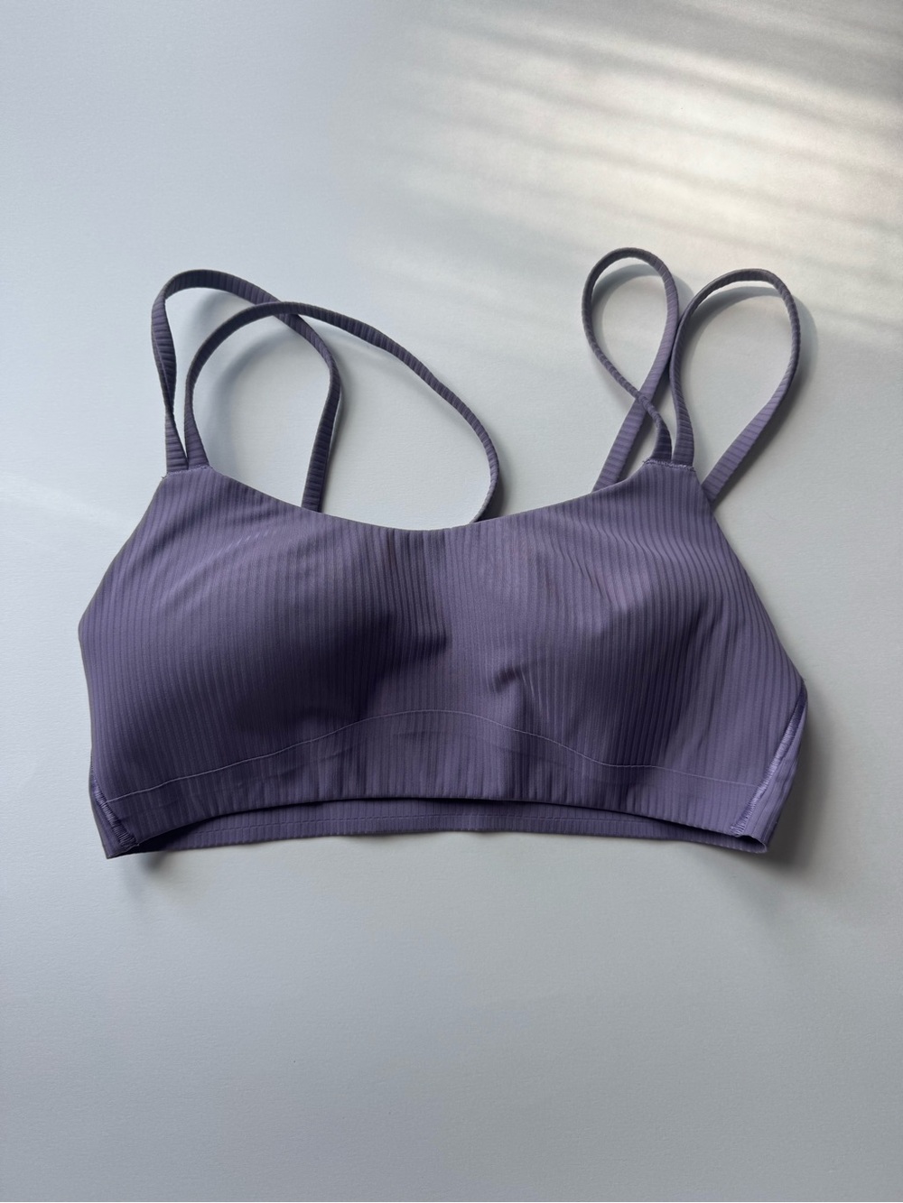 Lululemon sports bra purple size 4